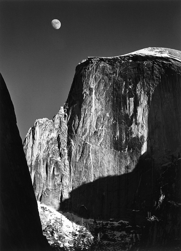 Ансел Адамс (Ansel Adams). Moon and Half Dome, Yosemite National Park, California, 1960