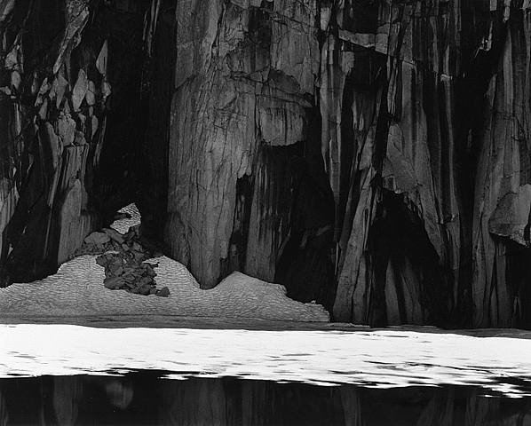 Ансел Адамс (Ansel Adams). Frozen Lakes and Cliffs, Kaweah Gap, Sierra Nevada, California, 1932