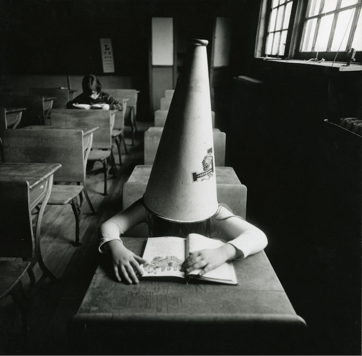 Магический сюрреализм по мотивам детских снов в фотографиях Артура Треша