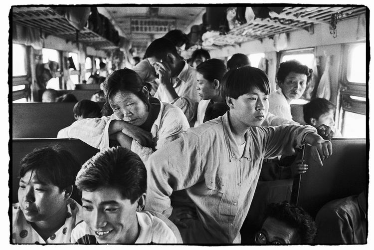 1487 Ван Фучунь: Фотосерия Китайцы в поезде