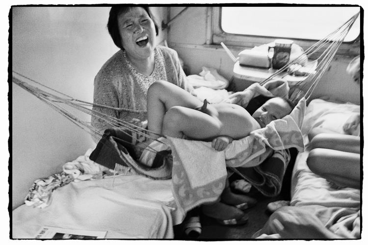 4178 Ван Фучунь: Фотосерия Китайцы в поезде