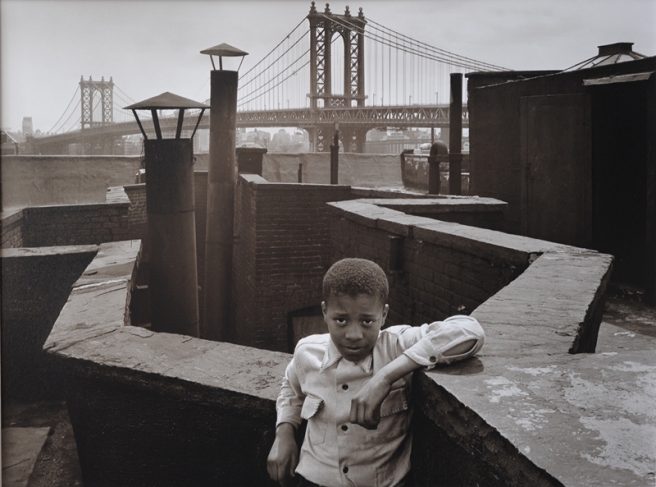 Уолтер Розенблюм. Мальчик на крыше. Питт-стрит. 1947