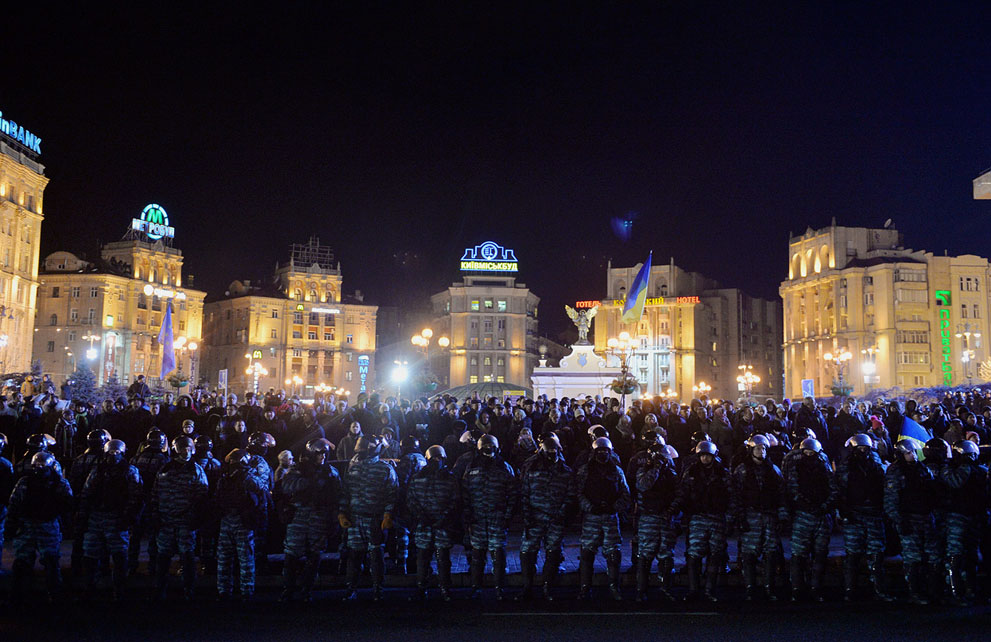 uariot03 Впечатляющие кадры украинских протестов