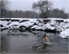 Открытие купального сезона / ...а вода в Ислочи всегда одинаково холодная - что зимой, что летом...