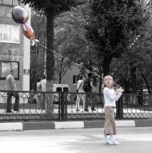 Девочка и шарик / фото сделано в Новополоцке