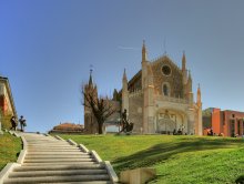 Прогулки по Мадриду / Iglesia de Los Jeronimos. В этом Храме венчалась Королева София. Он рядом с музеем Del Prado