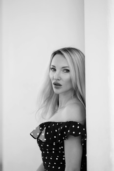 Алена / ///