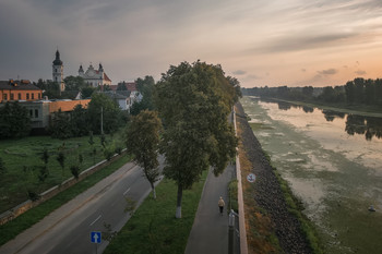 Утро старого города / Утро старого города