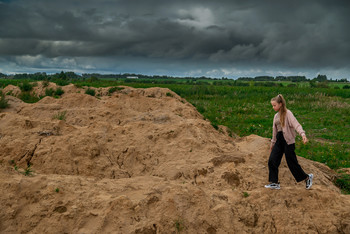 Уходя из лета / модель Юлиана Смирнова