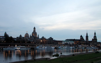 Вечер на Эльбе / Дрезден, терраса Брюля