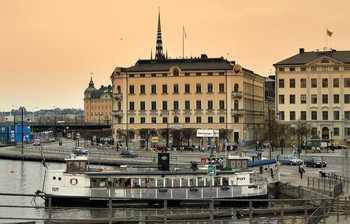 В порту Стокгольма / В морском порту Стокгольма