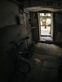 велосипеды / старые дворы Санкт-Петербурга