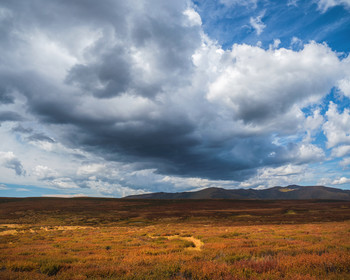 &quot;Буря мглою небо кроет, Вихри снежные крутя&quot;... / Алтайский минимализм. Плато Ештыкёль. Начало сентября.