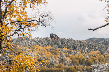 осенью на Столбах / Национальный парк «Красноярские Столбы»