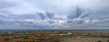 Осеннее небо / панорама из 9 кадров