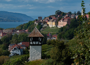 Meersburg am Bodensee / Weinhänge und Stadt

Бостанское озеро

Вайнберг