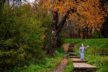 Допрыгнуть / модель Катя Щекутьева