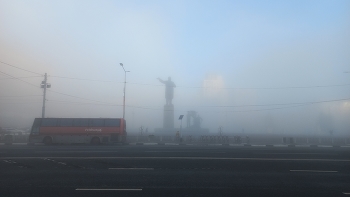 Туманное утро в Нижнем Новгороде / Туманное утро в Нижнем Новгороде