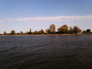 Деревушка за рекой / Вид на село Тумак, Володарский район,
Астраханская область.