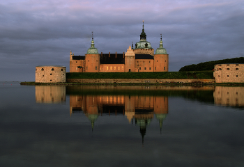 Кальмарский замок / Швеция, о.Кальмар, 13 в.