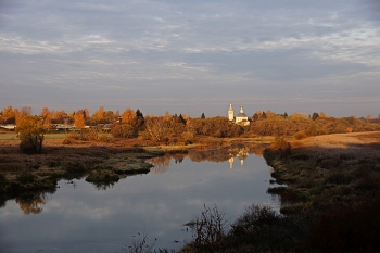 Золотое утро, синяя Нерль... / Новоселка Нерльская, Кидекша, Суздальский район, Владимирская область.