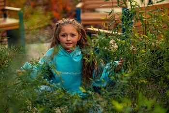 Сине-зелёная осень / модель Василиса Генаева