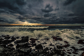 Вечерний прибой / Севастополь