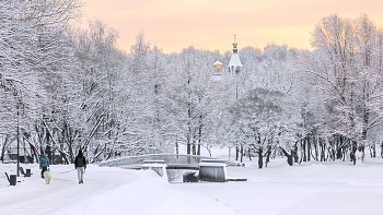 &nbsp; / Зимнее утро в сквере.
