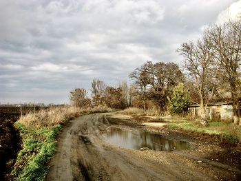 Эх, дороги... / Дорога вдоль поля, осень