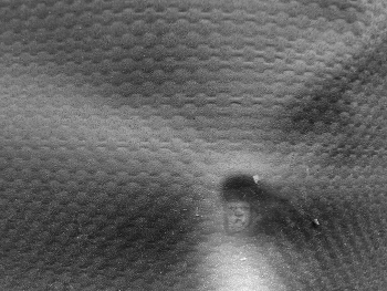 &nbsp; / Hollow
