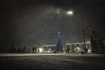 На елке городской / На елке городской