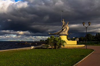 Петрозаводские зарисовки / август, Петрозаводск, набережная