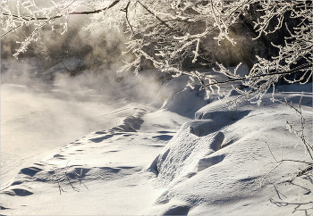 &nbsp; / Морозное утро на реке Дрисса, Витебская область, г.Верхнедвинск.