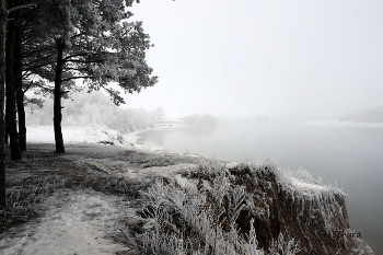 Зимний пейзаж. / Туман на Оке.