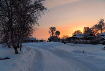 Зимний вечер / Томская область, село