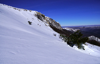 Под верхним плато / Крым, Чатыр-Даг, горы. 13.02.2022
