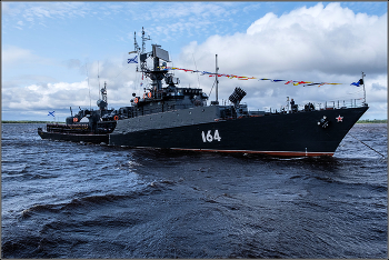 К Дню защитника Отечества. / На Северной Двине.