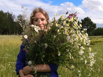 Поздравляю!!!! / Всех мужчин сайта с праздником! Пусть у вас всегда будут рядом те, кого хочется защищать, но пусть не будет к этому повода !.. 
 (Фото исключительно для праздника, не для оценки)