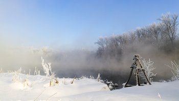 Морозное утро у "открытой"воды / Зимние туманы
