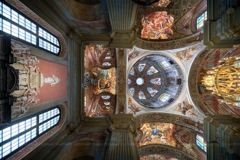 Костёл Тела Господня (Фарный) в Несвиже (Беларусь) / ☆ Мысли и афоризмы «Искусство и Жизнь» 
☆ Книга «Владыка Моря» 
☆ Сборник стихотворений «Огнём объятая душа» 
---> https://vk.com/ARTYOMMIRNIY 
---> https://www.flickr.com/photos/R-TYOM
______
https://500px.com/R-TYOM
https://t.me/ARTYOMMIRNIY
https://www.instagram.com/ARTYOM_MIRNIY
______
Copyright© Photoartist Artyom Mirniy / Фотохудожник Артём Мирный