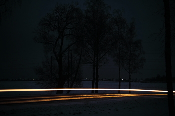 Вечерние огоньки. / Вечером у дороги.