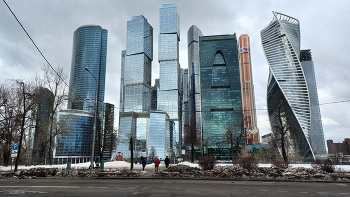 Вид на Московский международный деловой центр "Москва-Сити" / Вид на Московский международный деловой центр "Москва-Сити"