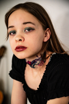 Татуированный чокер / модель Ангелина Табакова
ассистент Антон Кекишев
фотостудия «Harley»