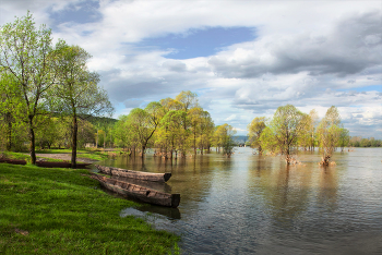 Весенние просторы / пейзаж Весенние водные просторы