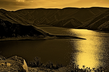 Андийское озеро / Андийское озеро, с.Анди, Дагестан