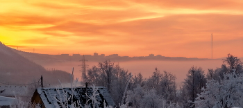 Город, туман, тревожное небо ! / Кировск, Мурманская область.