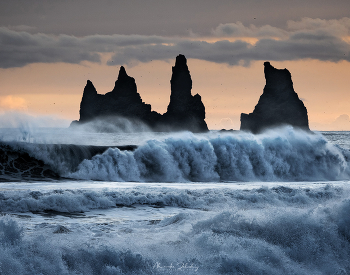 Рейнисдрангар / Исландия