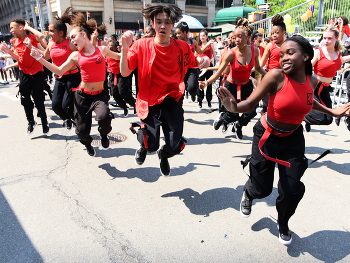 Танцы, танцы, танцы! / ***