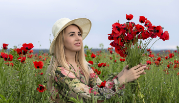 Маковое поле / Кабардино-Балкария и ее жители