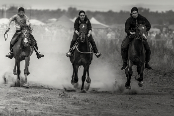 &nbsp; / Скачки